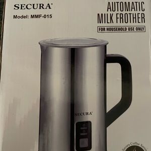 Automatic milk frother